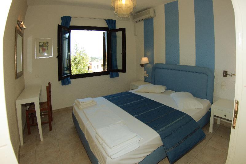 Perla Hotel Agia Pelagia 외부 사진